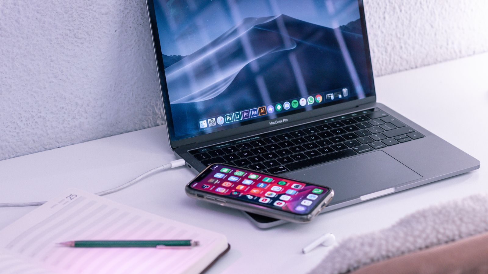 Track Behavior Across Devices and Retarget Interested Users